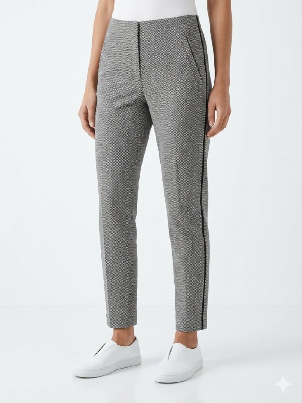 Chico's Pants Black Grey Chevron Straight Leg Casual 1 (M/10)